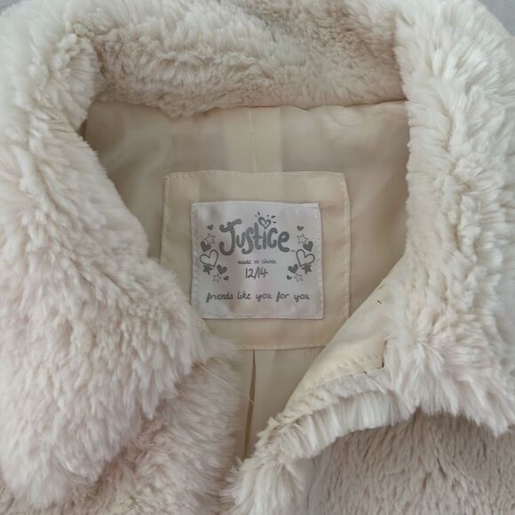 Justice Girls 12/14 Faux Fur Bolero Jacket, Off-White great for Holidays! - Picture 2 of 4